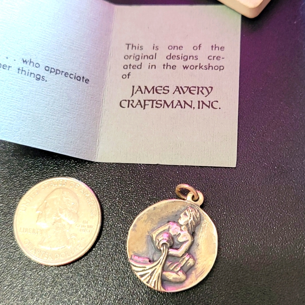 James Avery Aquarius Zodiac pendant